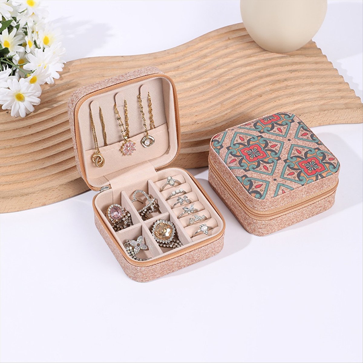 [N84R] 4個入り ヴィンテージコルク製ジュエリーボック - Vintage Necklace のレビューと価格