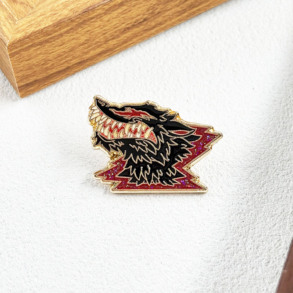 牙のある狼のメタルブローチ、ダークビーストゴシックスタイルバ - Vintage Collectible Clothing のレビューと価格
