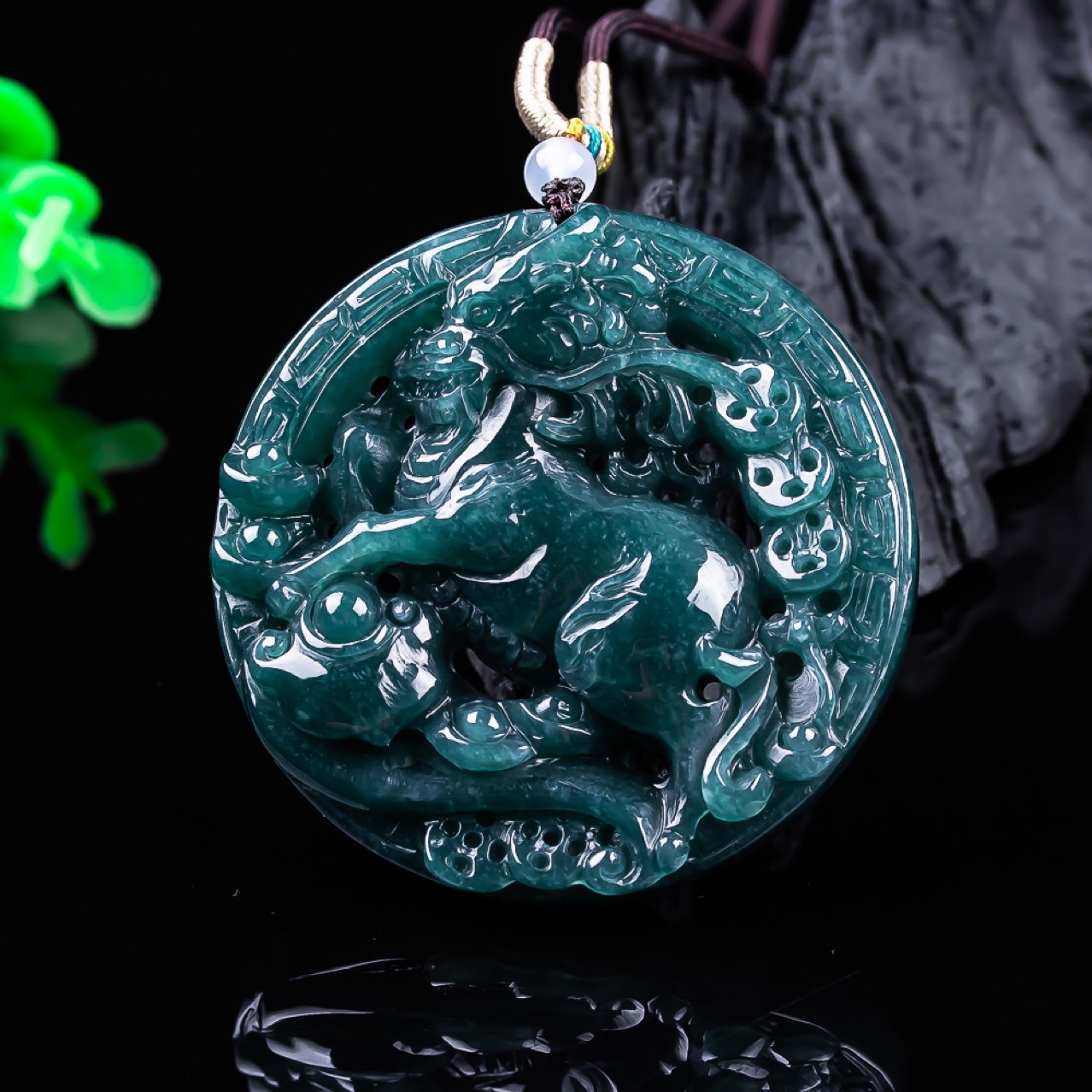 ビルマ翡翠ドラゴンペンダント宝石本物の翡翠のギフト女性のため - Vintage Necklace のレビューと価格