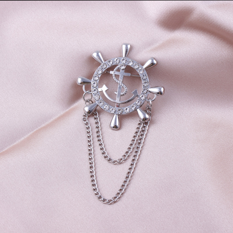 ヴィンテージスーツバッジ、ネイビー風チェーンタッセル、船の錨 - Vintage Things Collection のレビューと価格